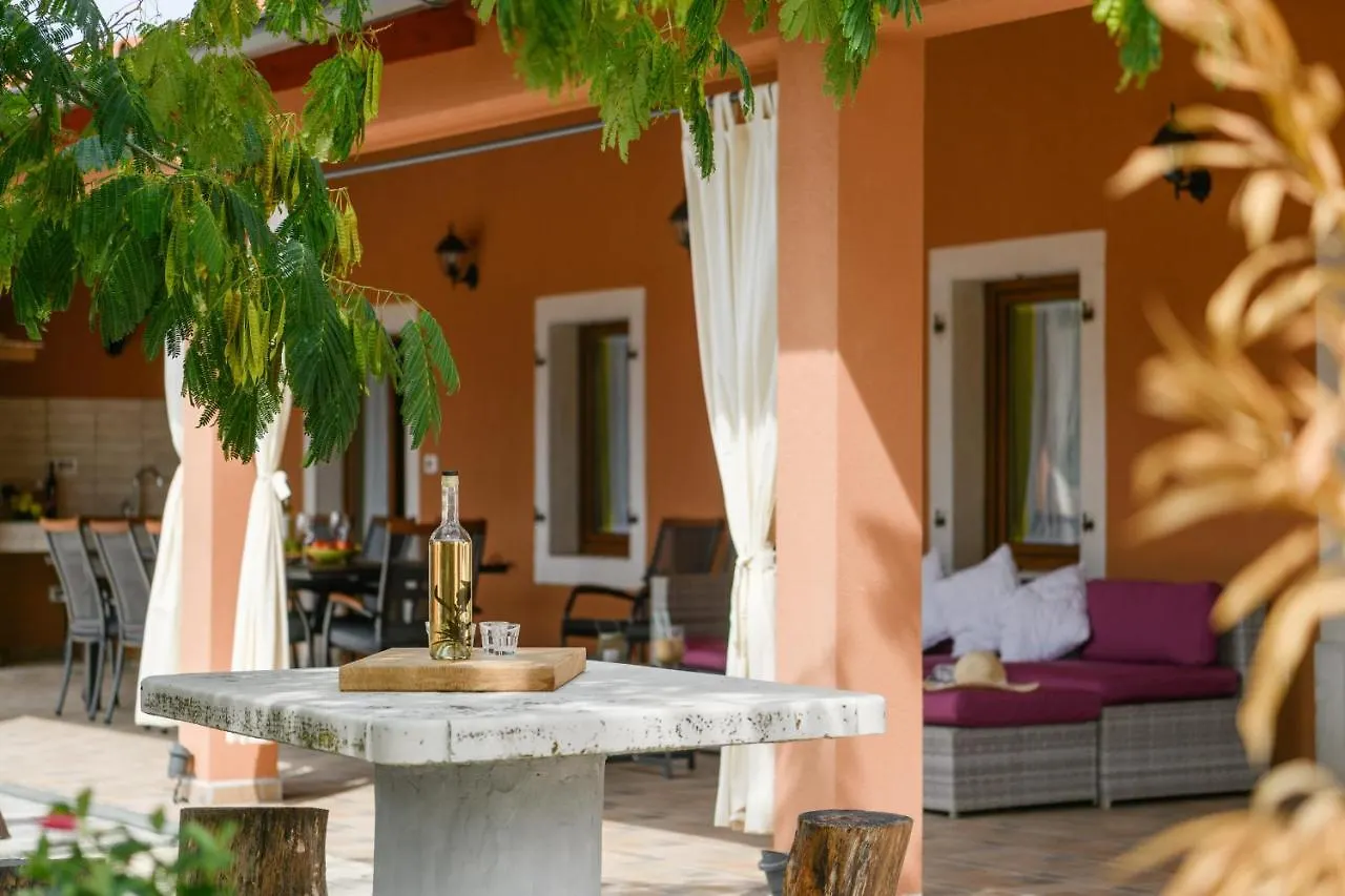 Tatil Evi Villa Mateo Krnica Hırvatistan