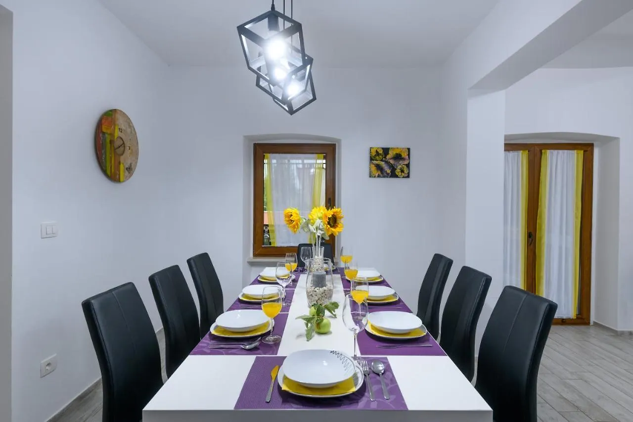 Villa Mateo Krnica
